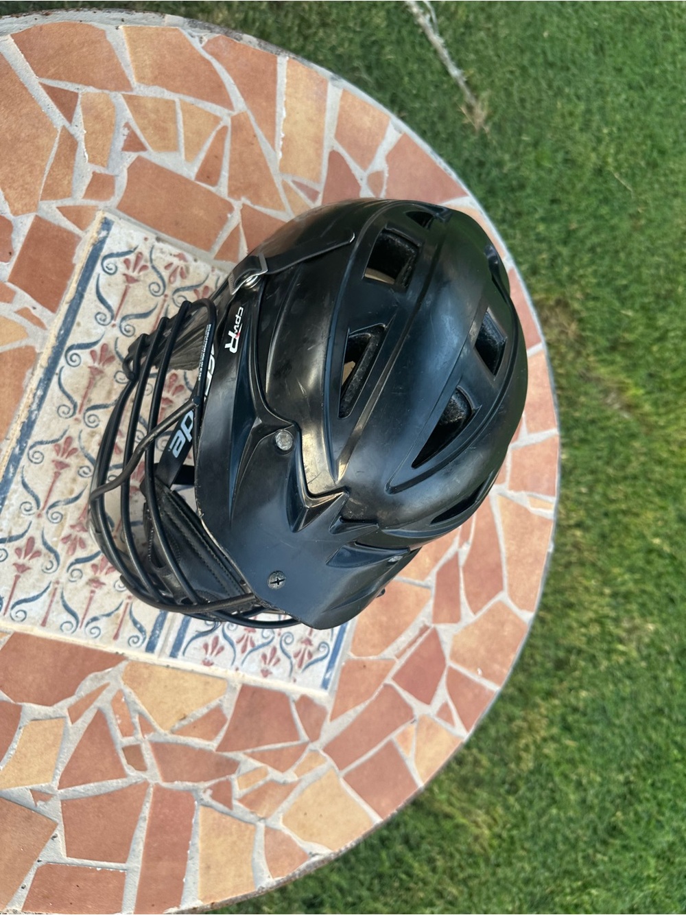 Cascade Black Lacrosse Helmet with Facemask